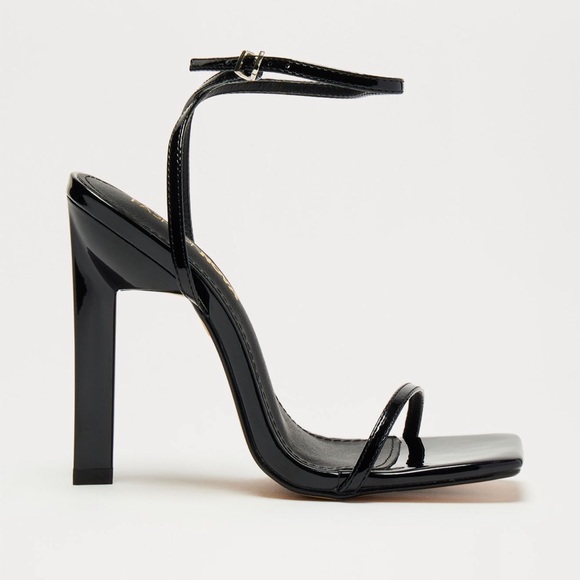 Fashion Nova Glossy Black Heels - Picture 4 of 4